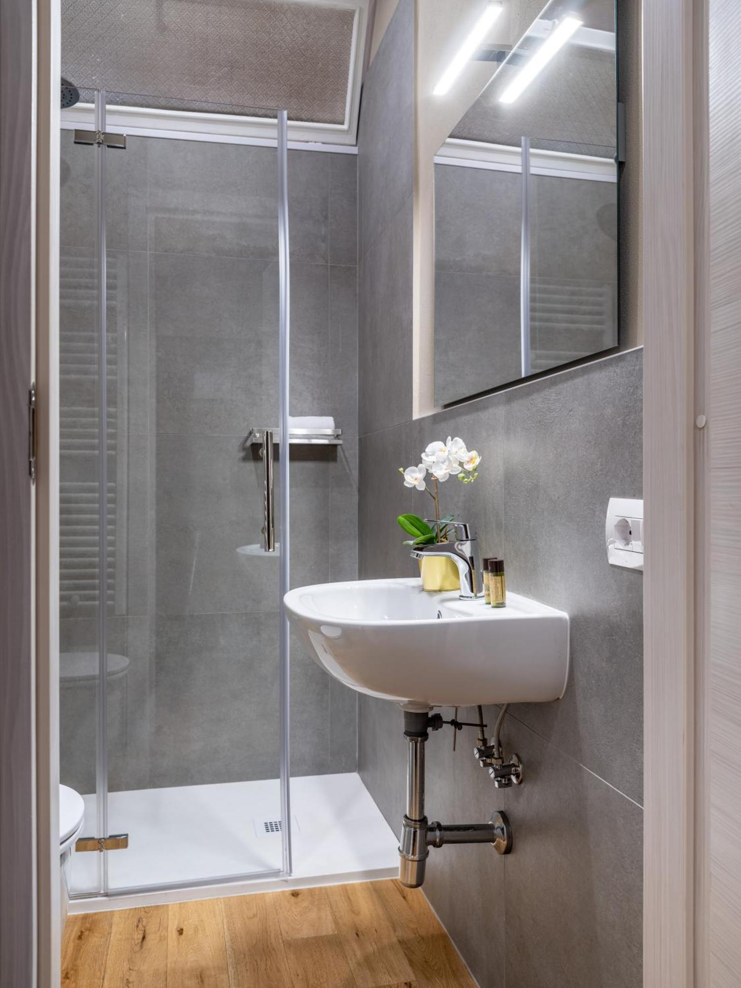 Santa Croce Luxury Suite - Dolcevita Holiday Florence Extérieur photo